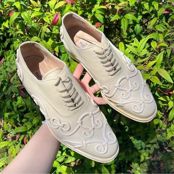 Valentino Garavani Shoes - **RARE** VALENTINO GARAVANI Lace Leather Foley Oxford Sz. 7